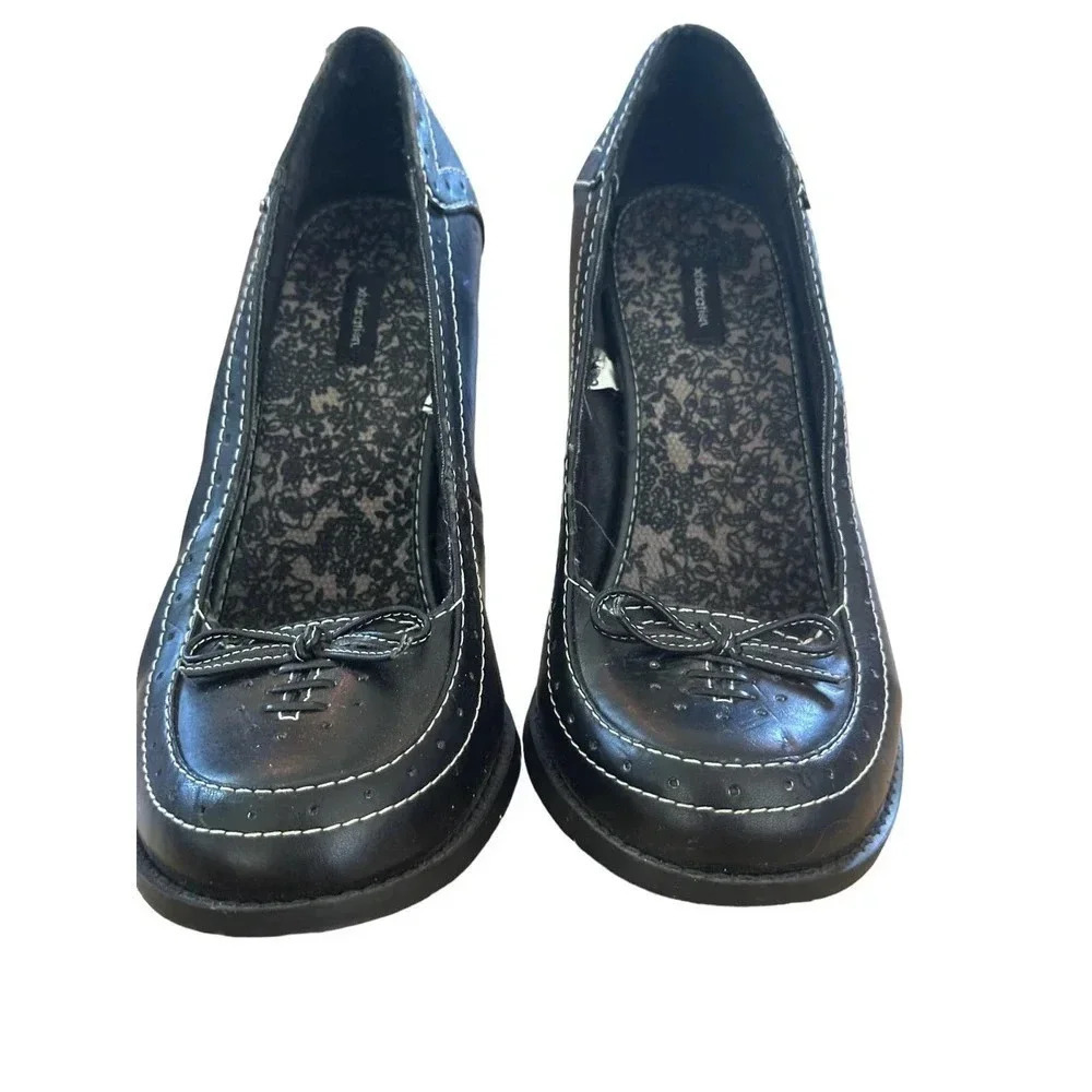 Xhilaration‎ Women's Black Leather Round Toe Slip-On Chunk Heel Shoes